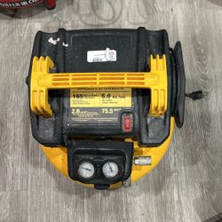 Dewalt Compressor 