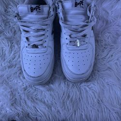 White Bapestas