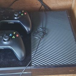 Xbox One 500gb and Xbox Controller