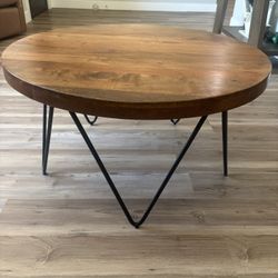 Round Coffee Table 