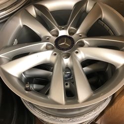 Mersedes CLK 320,350,E 350,450 And......