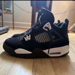 White Thunder Jordan 4s