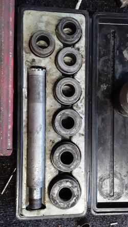 Blue point bushing driver set