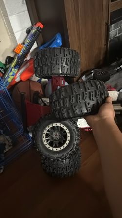 Pro-line trenchers belted tires