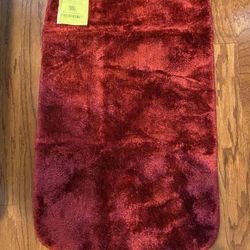 Chills Red Bathroom Rug (30x50)