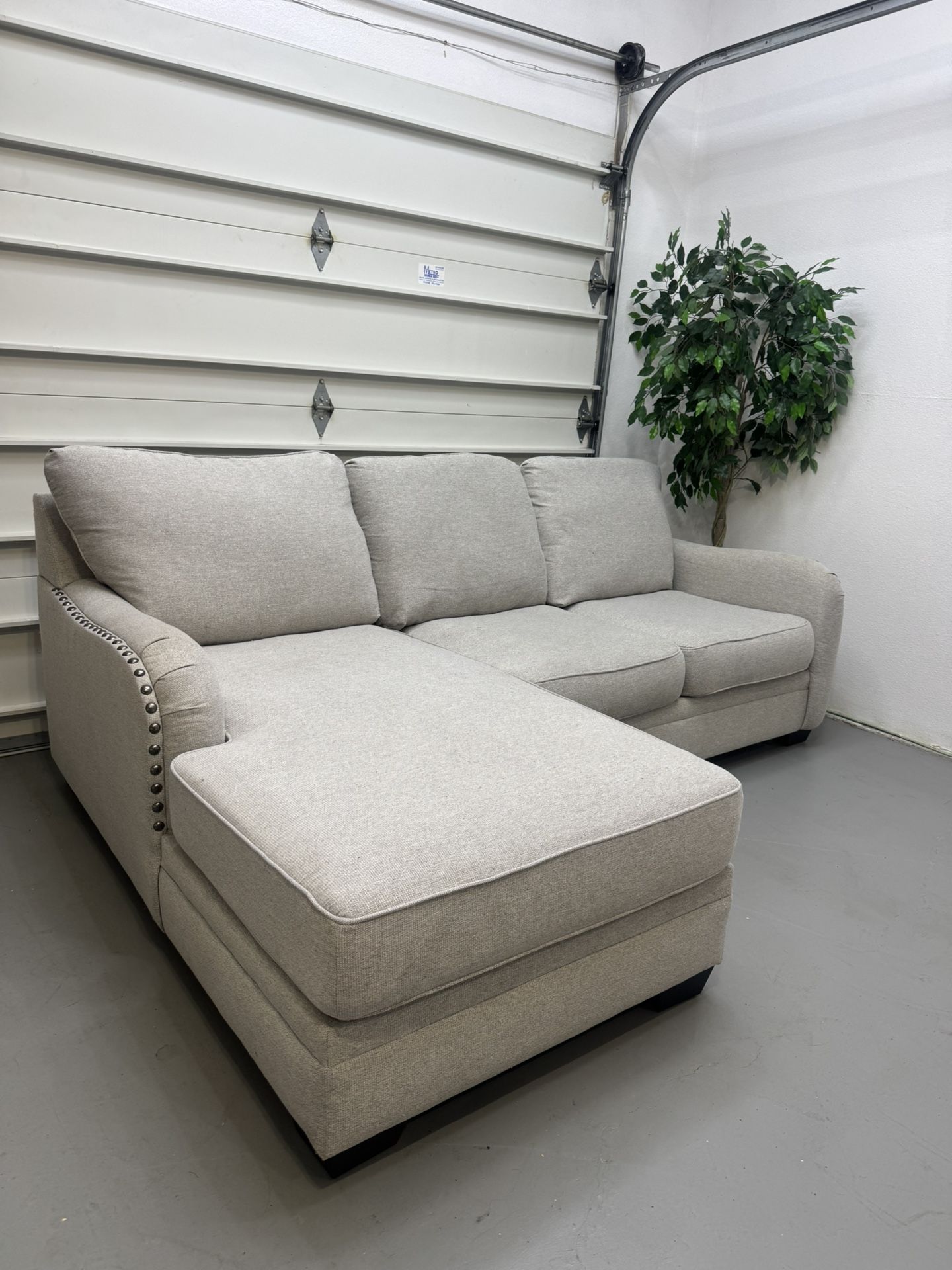 Sectional Sofa