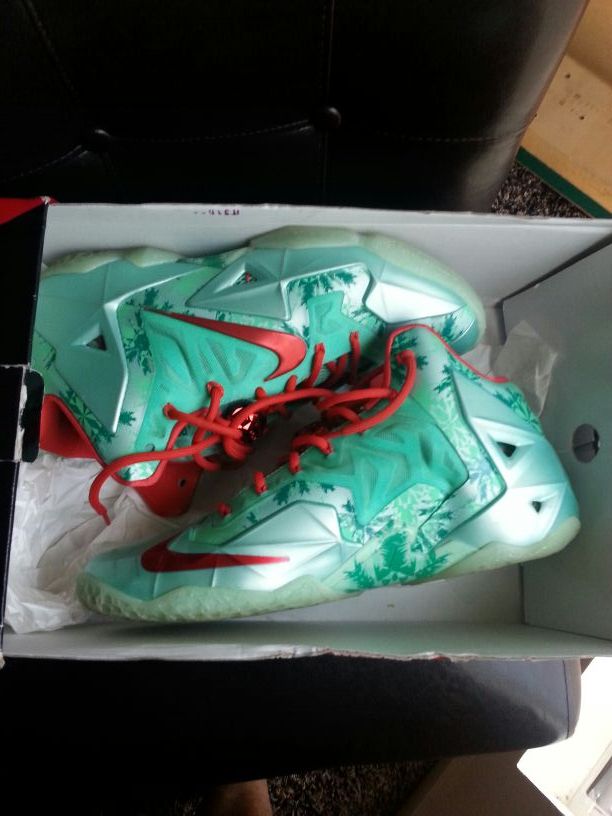 Christmas day lebrons size 11