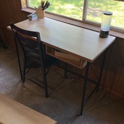 Wood And Metal Desk And Chair 