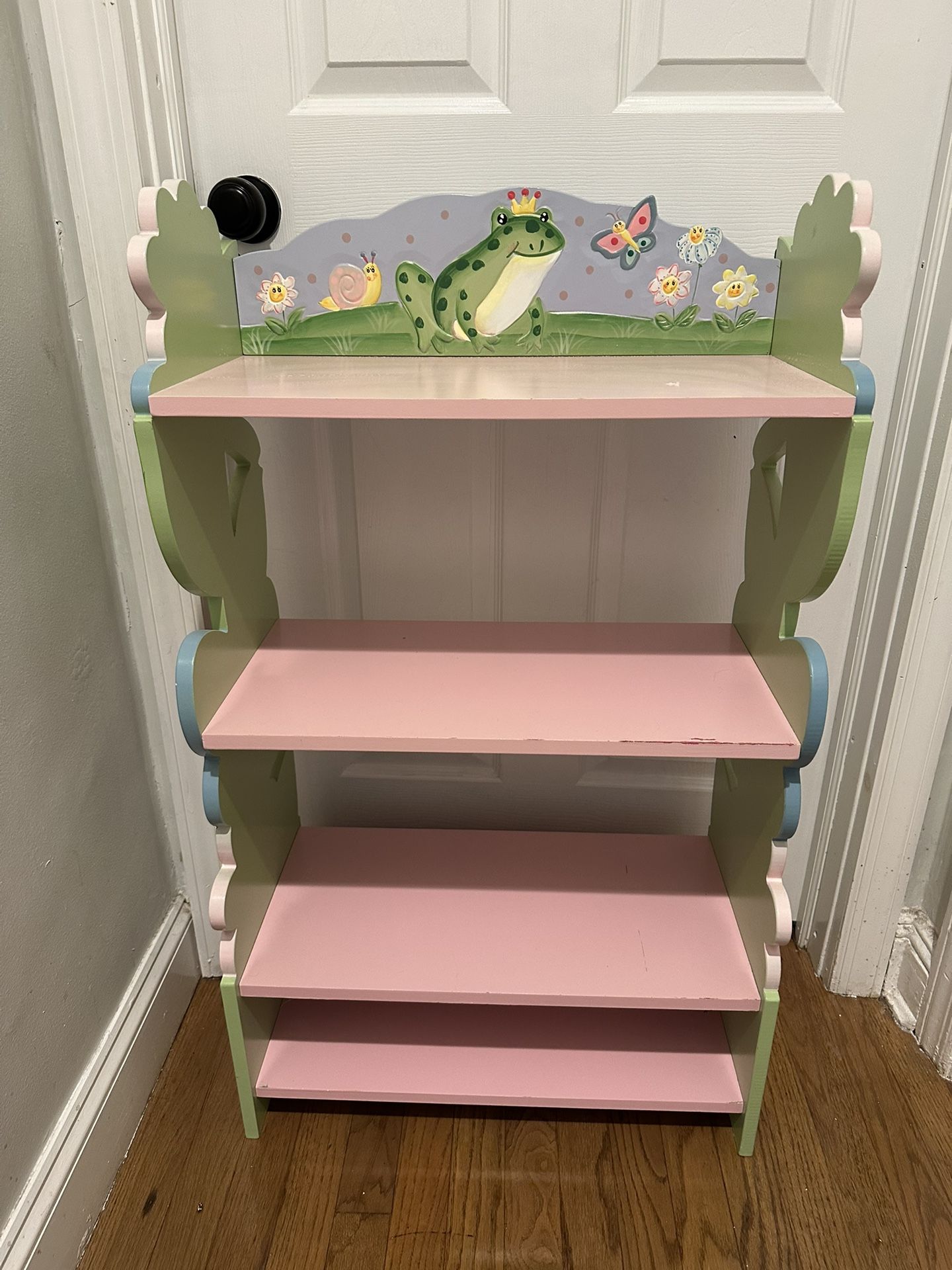 Kids Bookshelf