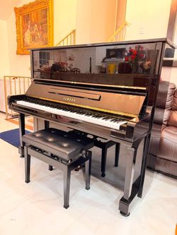 Yamaha U3h Black Gloss Upright Piano