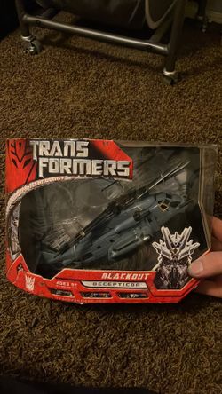Transformers Blackout Voyager Class LIKE NEW