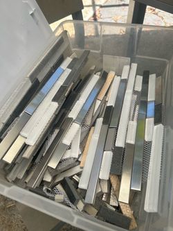 Kitchen splash tiles