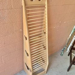 Wooden Heart Display Rack 