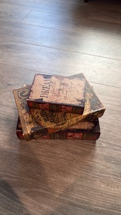 Book Decoration for Home