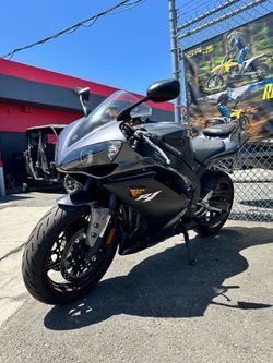 2007 Yamaha R1