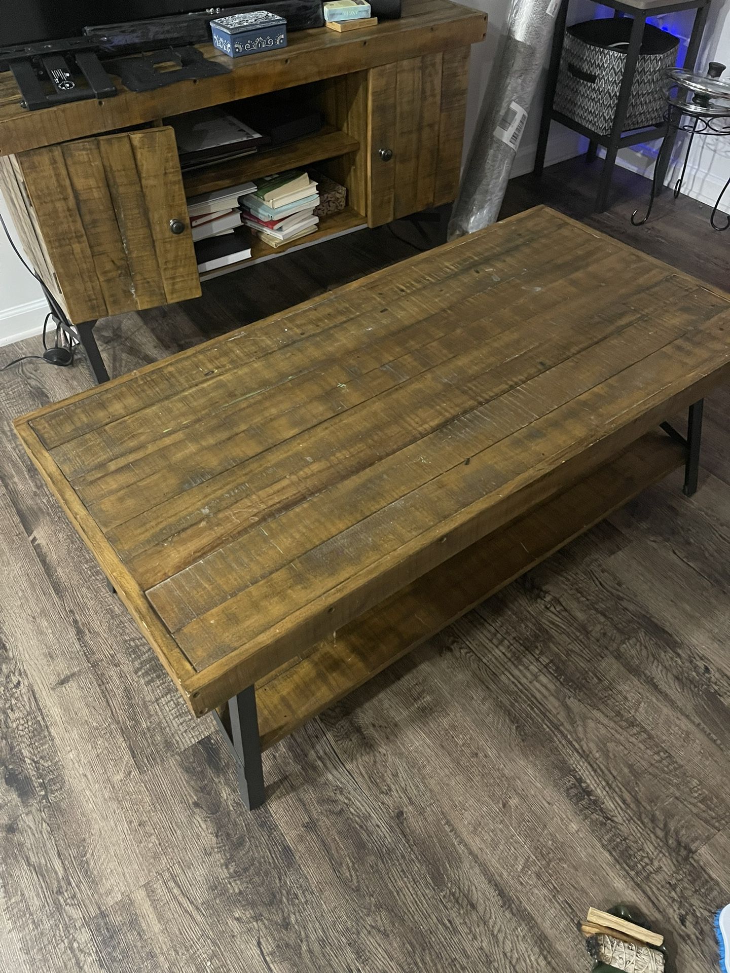 Rustic Wooden/Metal Coffee Table 