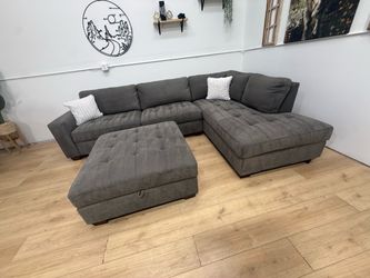 Thomasville Sectional Couch Free Delivery