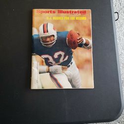 October 29th 1973 Sports Illustrated With OJ On The Cover