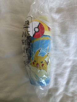 Owala Pikachu Pokemon 16 fl oz Stainless Steel Special Edition Bottle NWT
