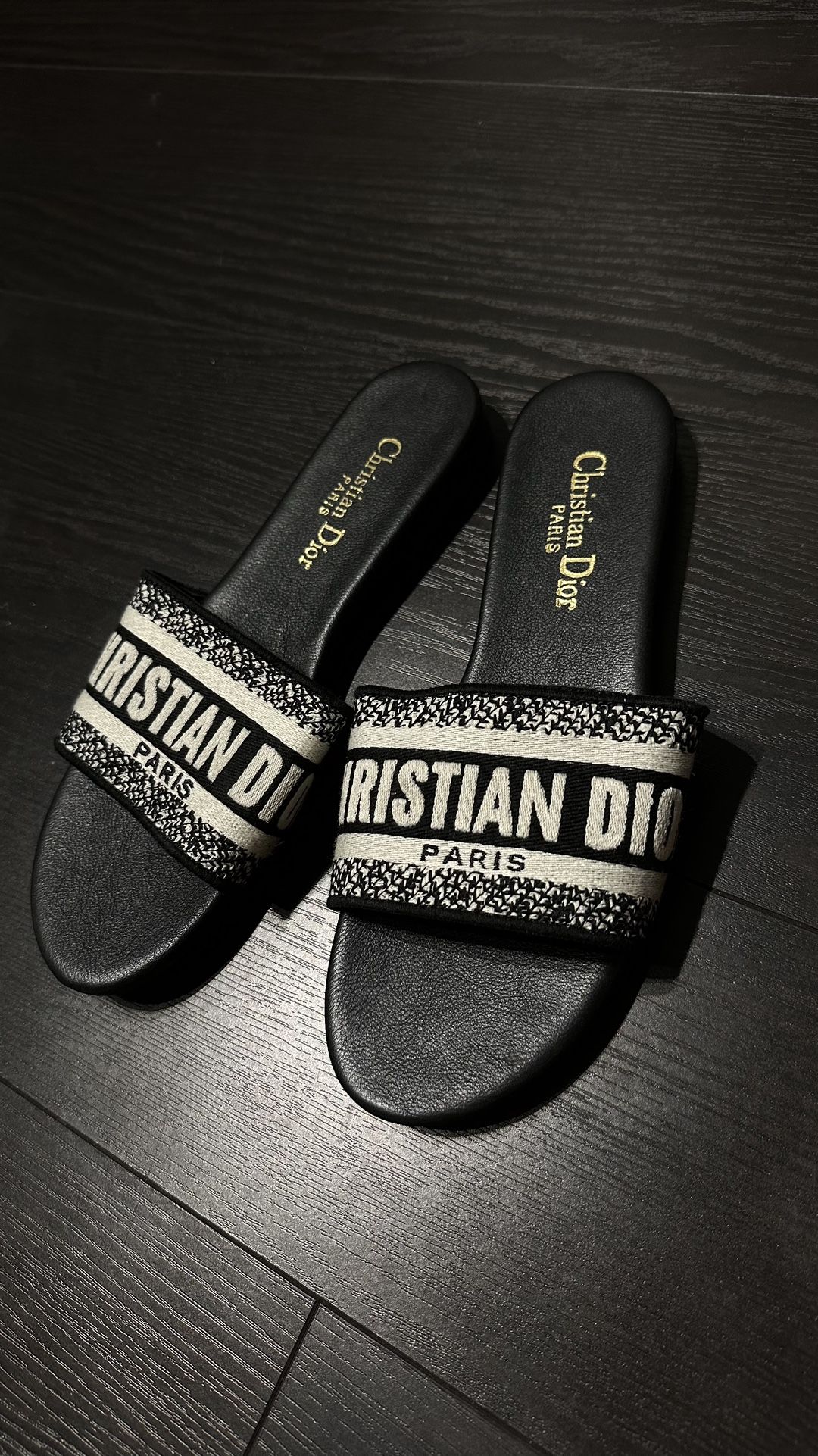 Christian Flip Flops 38 Like New