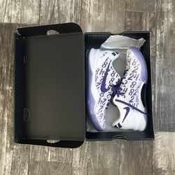 Kobe 8s size 7.5