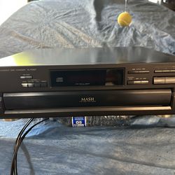 Technics 5-CD disc player