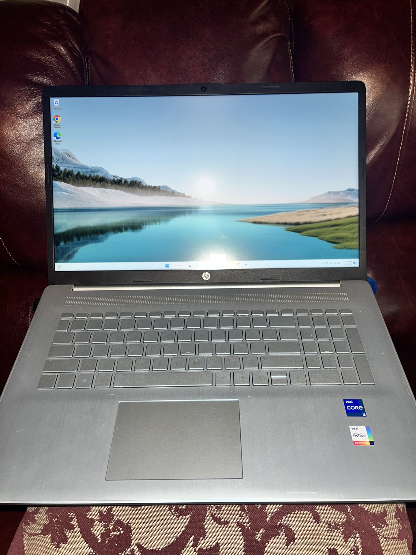HP 17.3" Laptop - 11th Intel Core i5 -1155G7 - 1080p - Windows 11