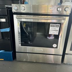 KITCHEN AID 30” SLIDE IN STOVE STAINLESS STEEL $2000