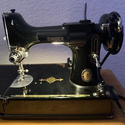 Singer Sewing Machine