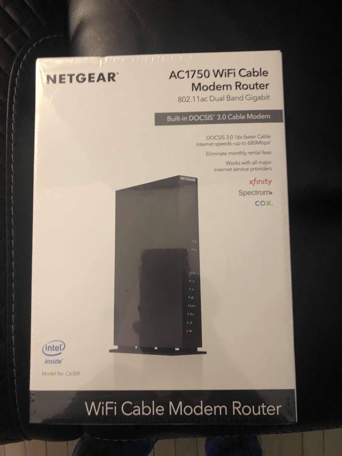 Net gear Ac1750 WiFi cable Modem Router (Brand New)