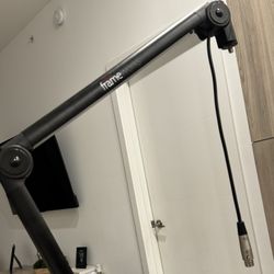 Mic Boom Stand