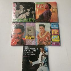 ELVIS PRESLEY 1981 SEALED CHU BOPS MINI RECORD (OLD GUM DON'T EAT🤮) 