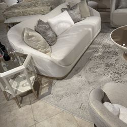 Sofa Amini Fancy Loveseat 