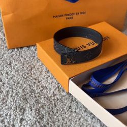 LV Bracelet Adjustable 