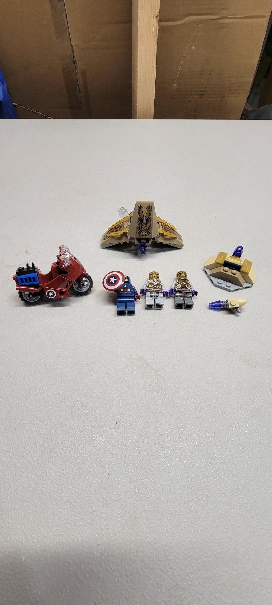 Lego Marvel 6865 Captain America's Avenging Cycle