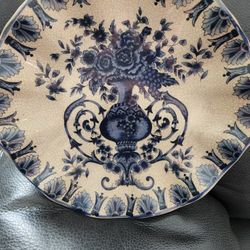 Blue And Cream Crackle Glass Decorative Plate