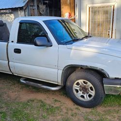 2004 Chevrolet Silverado 1500