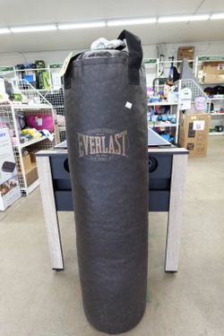 Everlast 100 lb Vintage Heavy Boxing Bag