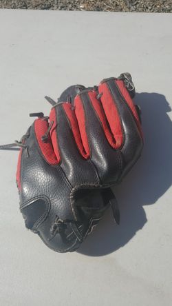 Baseball glove