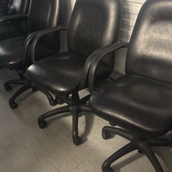 A Lot Of Executive Office Chairs In Great Condition For sale Price Varies Between 35 To 47 Dollars 