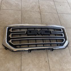 16 GMC  Grill 