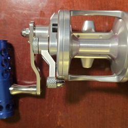 New Unused Avet LX 6.0 MC Lever Drag Reel w/ Magic Cast Left Hand Retrieve 