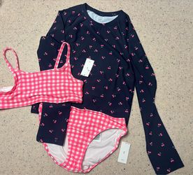 Girls 3 piece swim suit NWT - size 8