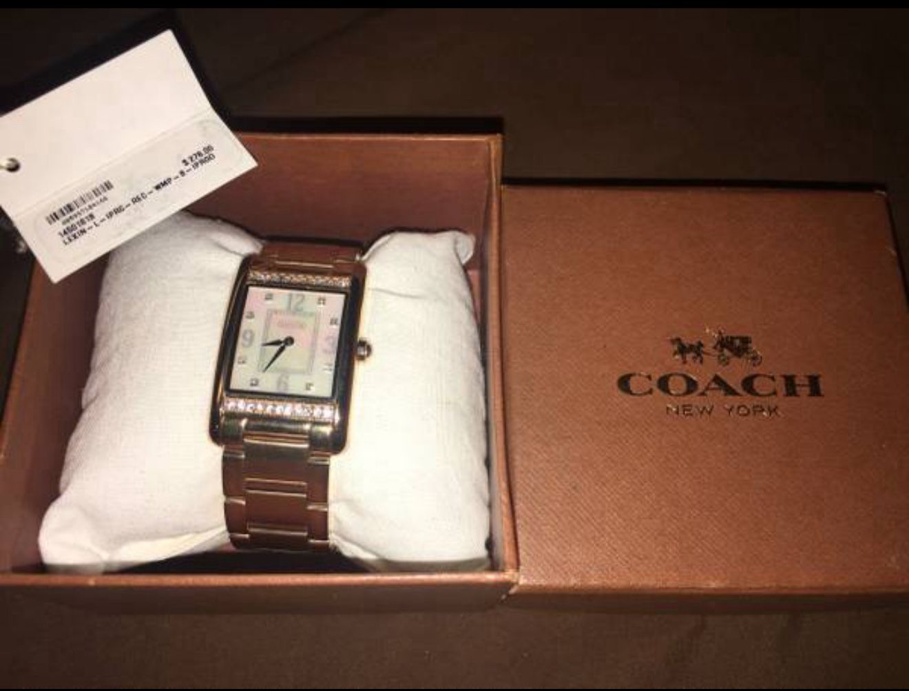 COACH WATCH- Rose gold mother-of-pearl coach watch