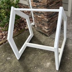 Standing kids rack