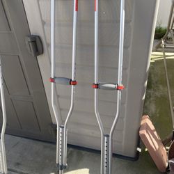 Crutches 
