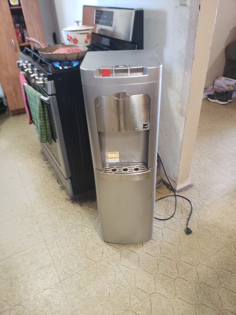 Energy star water dispenser for Sale in Sebastian, TX OfferUp