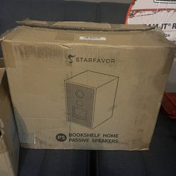 Speakers 