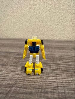 Transformers war for cybertron siege wheel blaze micro master