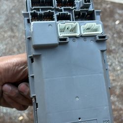 Acura RSX OEM Fuse Box / Multiplex Control Unit